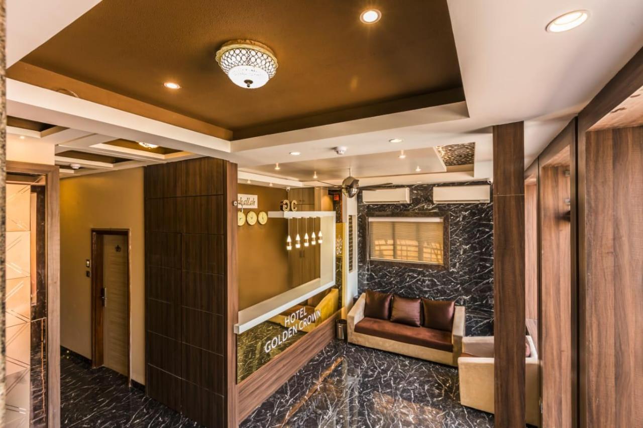 Hotel Golden Crown Mumbai Exteriör bild